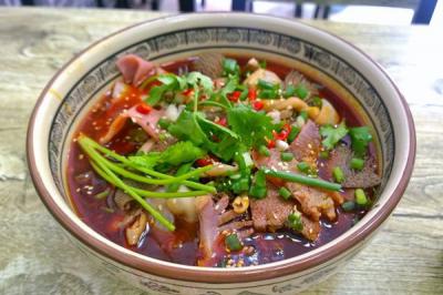 冒菜培訓(xùn)哪里好？蜀味緣祖?zhèn)髅胤浇】禒I養(yǎng)又美味