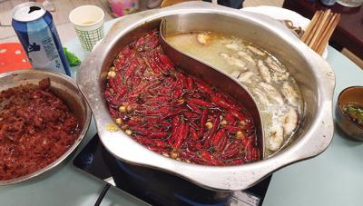成都火鍋技術(shù)培訓(xùn)哪里好？火鍋底料的配制及熬制方法