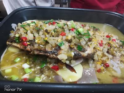 地道重慶萬州烤魚技術培訓，外焦里嫩回味無窮
