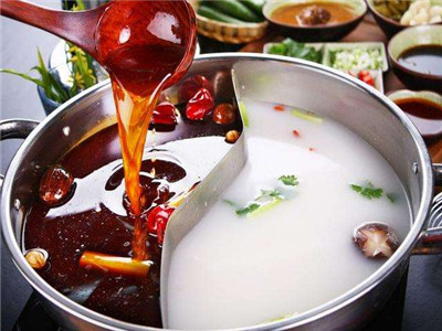 成都火鍋技術(shù)培訓(xùn)哪里可以學(xué)習(xí)？麻辣鍋底調(diào)制技術(shù)