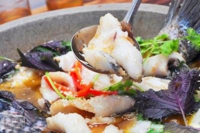 四川正宗石鍋魚技術(shù)培訓(xùn)哪里好？制作石鍋魚秘制紅油