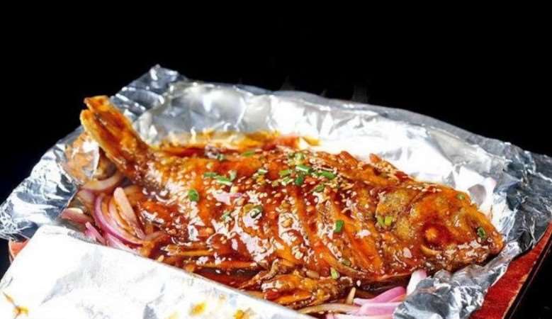 學萬州烤魚學費一般多少？成都正宗萬州烤魚