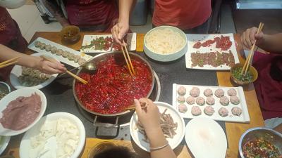 學(xué)做火鍋技術(shù)培訓(xùn)多少錢 ？