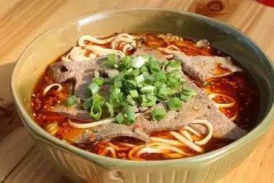 面食技術(shù)培訓(xùn)班哪里學(xué)？尋找面食技術(shù)培訓(xùn)中心